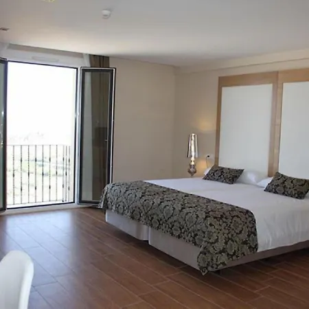 Medinasalim 3* Medinaceli