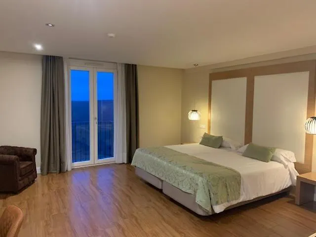 Medinasalim Hotel 3*