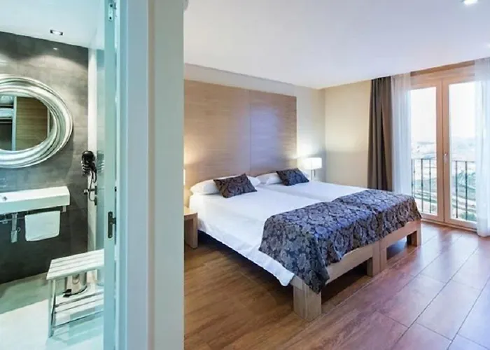 Medinasalim Hotel 3*